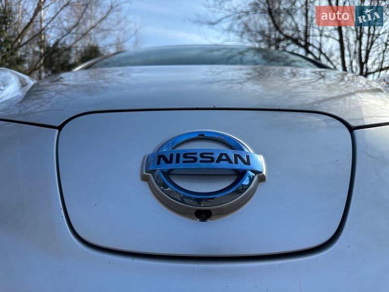 Хэтчбек Nissan Leaf 2013 в Ровно