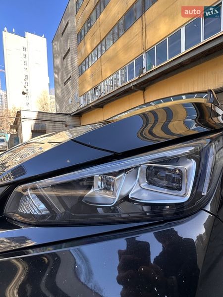 Хетчбек Nissan Leaf 2018 в Києві