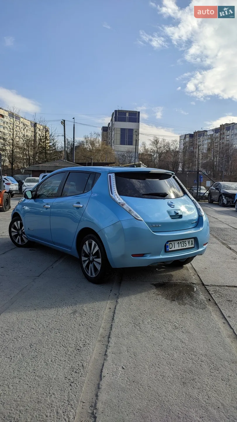 2015 Nissan Leaf - мініатюра 3