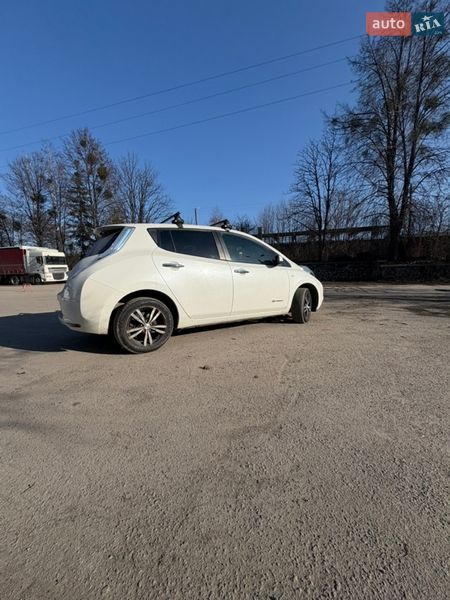 Хетчбек Nissan Leaf 2013 в Рівному
