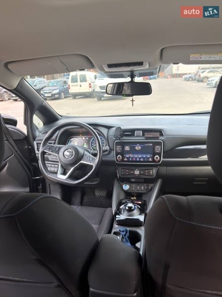 Хэтчбек Nissan Leaf 2021 в Львове