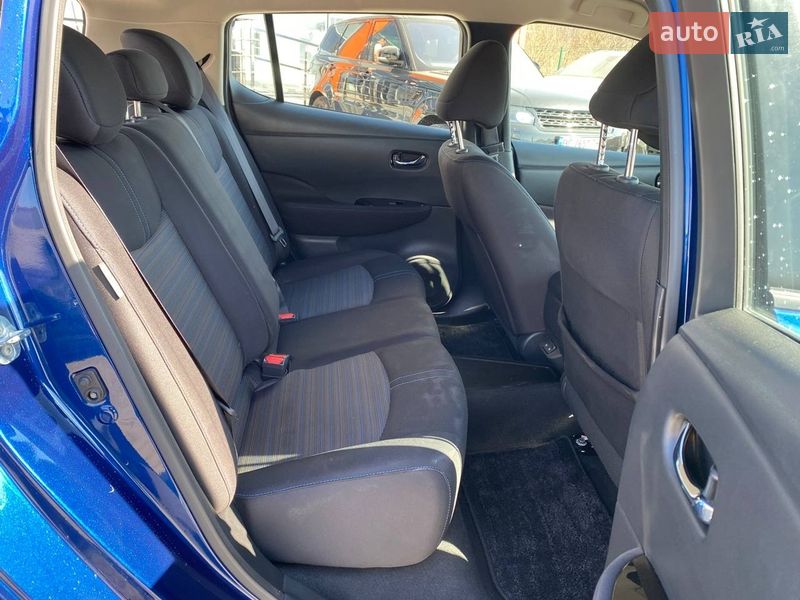 Хэтчбек Nissan Leaf 2020 в Львове