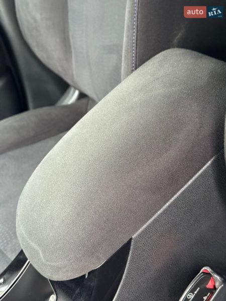 Хэтчбек Nissan Leaf 2013 в Дрогобыче