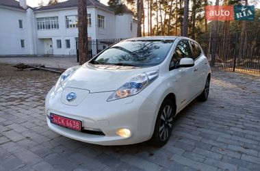 Хэтчбек Nissan Leaf 2016 в Ахтырке
