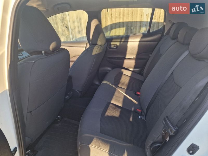 Хетчбек Nissan Leaf 2020 в Харкові фото 2 Хетчбек Nissan Leaf 2020 в Харкові