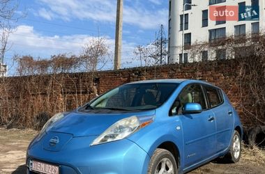 Хэтчбек Nissan Leaf 2011 в Львове