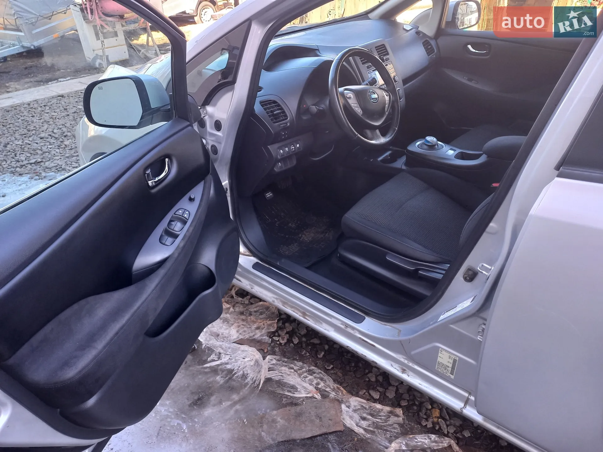 2015 Nissan Leaf - мініатюра 7
