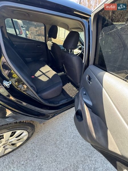 Хэтчбек Nissan Leaf 2013 в Киеве