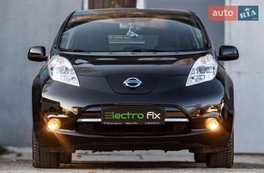 Хэтчбек Nissan Leaf 2017 в Львове