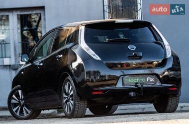 Хэтчбек Nissan Leaf 2017 в Львове