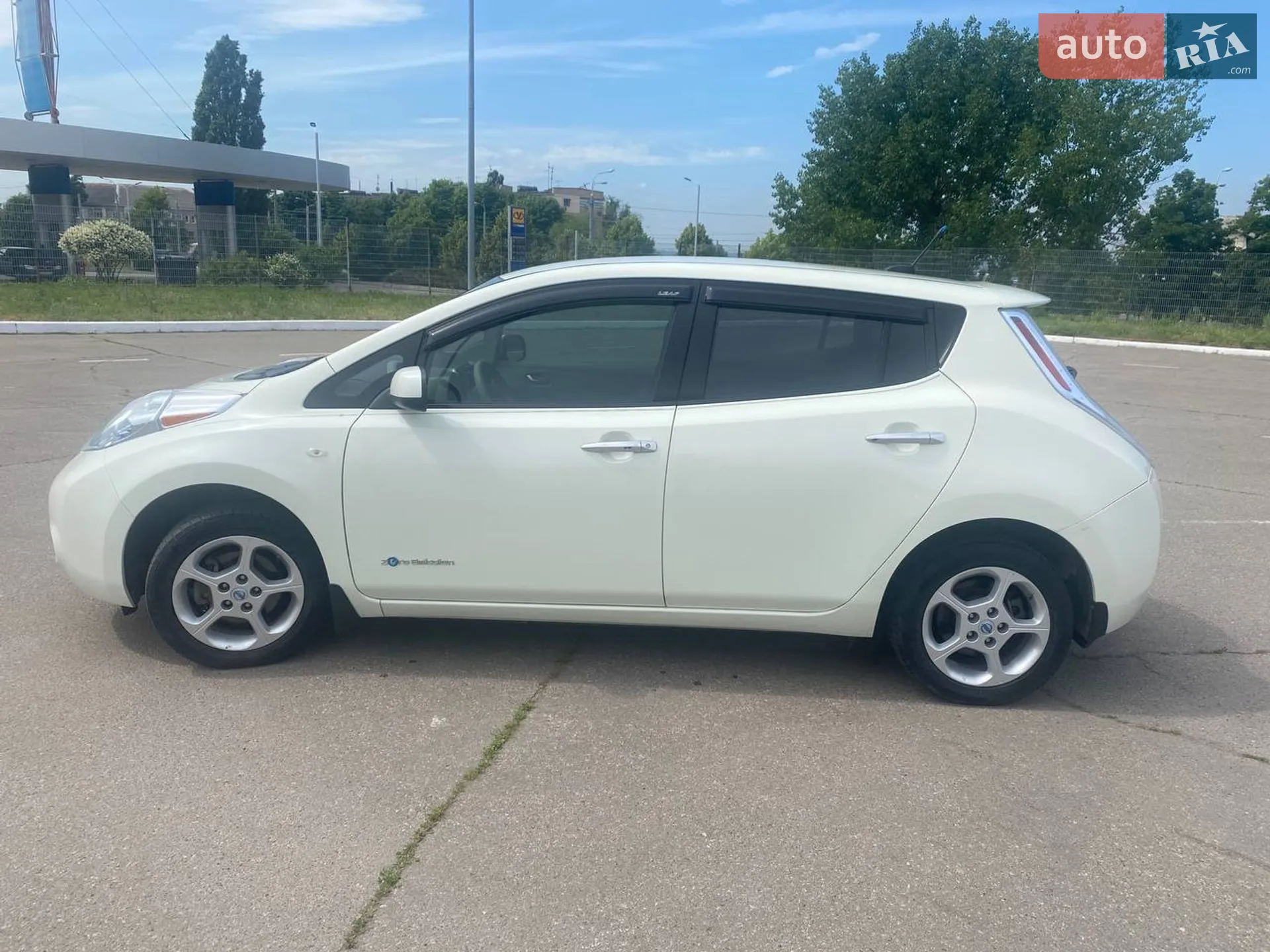 2011 Nissan Leaf - мініатюра 4