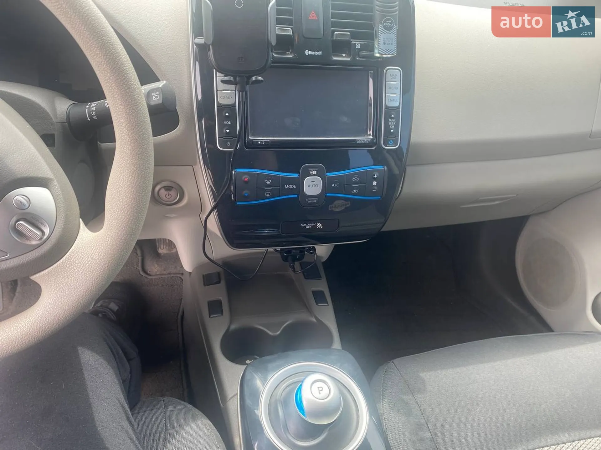 2011 Nissan Leaf - мініатюра 11