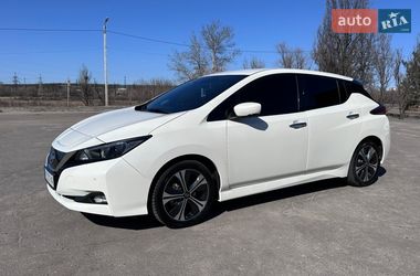 Хэтчбек Nissan Leaf 2020 в Харькове