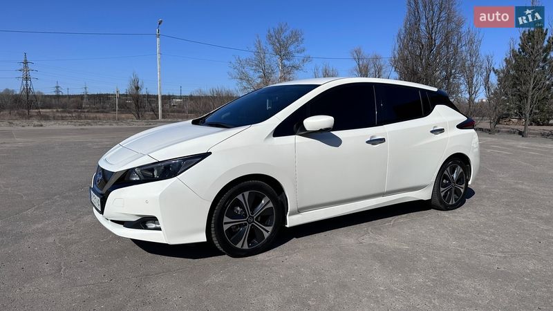 Хэтчбек Nissan Leaf 2020 в Харькове