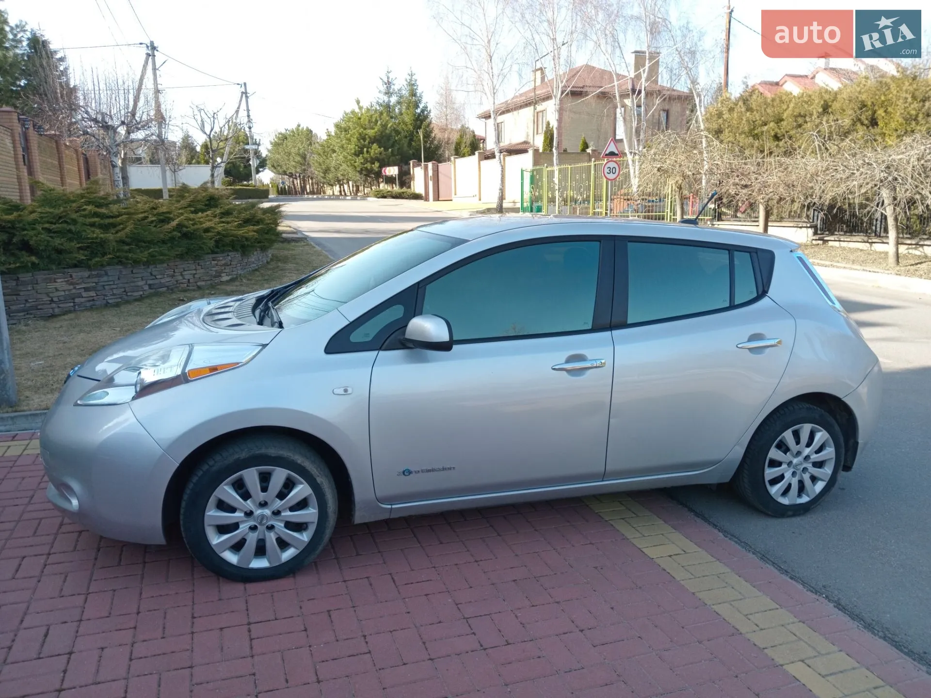 2013 Nissan Leaf - мініатюра 2