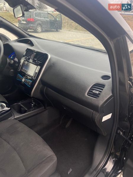 Хэтчбек Nissan Leaf 2016 в Стрые фото 28 Хэтчбек Nissan Leaf 2016 в Стрые