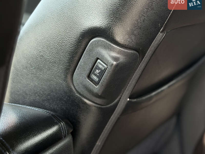 Хэтчбек Nissan Leaf 2013 в Шептицькому