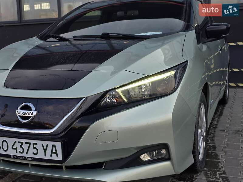 Хэтчбек Nissan Leaf 2018 в Тернополе