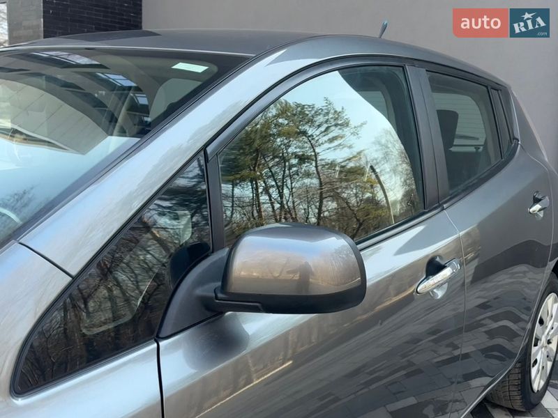 Хэтчбек Nissan Leaf 2015 в Тернополе фото 29 Хэтчбек Nissan Leaf 2015 в Тернополе