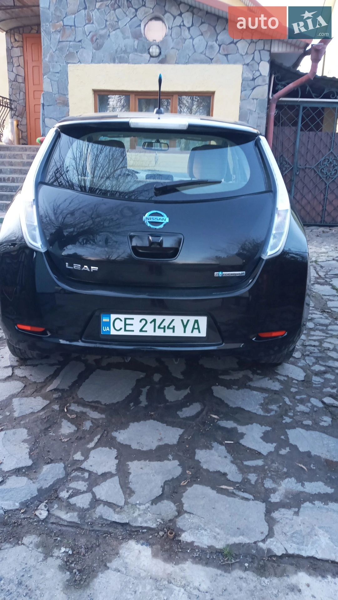 2011 Nissan Leaf - мініатюра 2