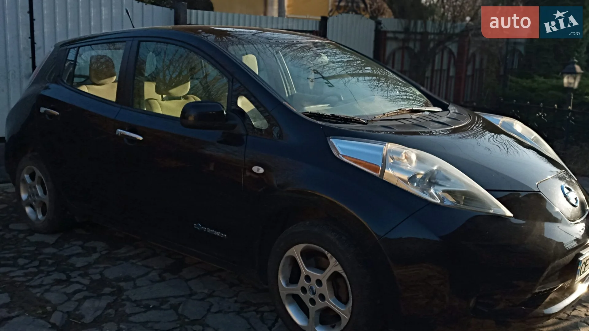 2011 Nissan Leaf - мініатюра 4
