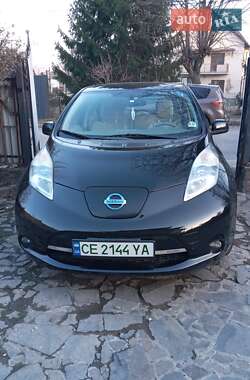 Хэтчбек Nissan Leaf 2011 в Черновцах