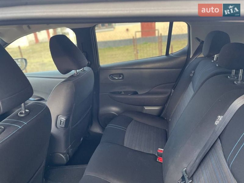 Хэтчбек Nissan Leaf 2018 в Луцке