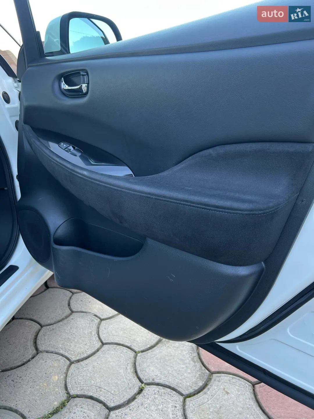 2016 Nissan Leaf - мініатюра 14