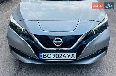 Хэтчбек Nissan Leaf 2018 в Львове