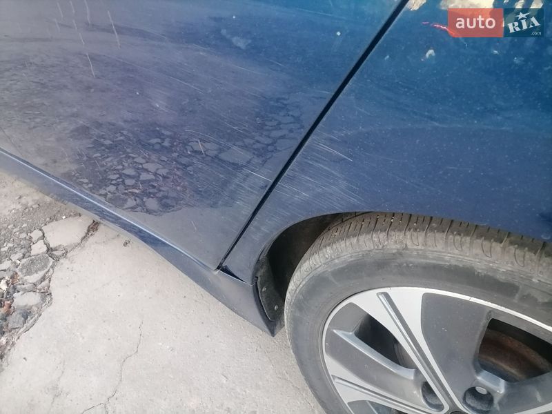 Хетчбек Nissan Leaf 2018 в Рівному