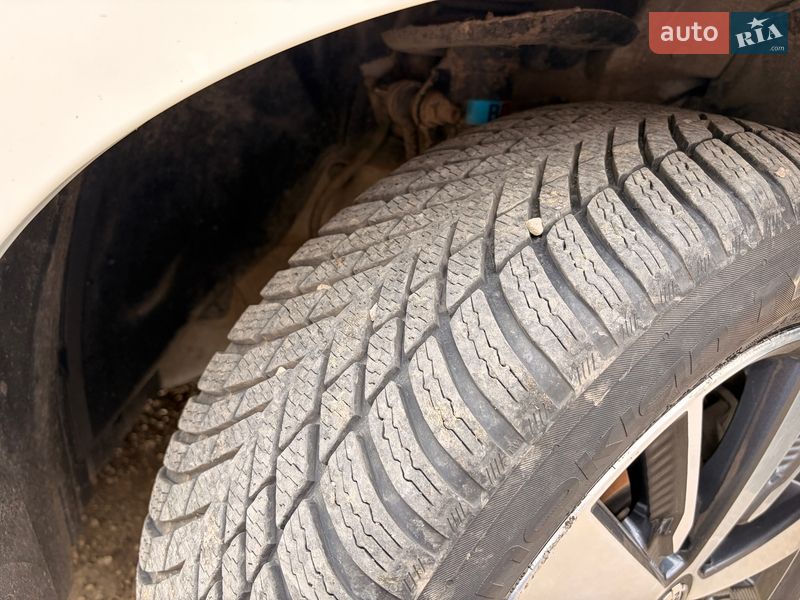 Хэтчбек Nissan Leaf 2019 в Львове фото 72 Хэтчбек Nissan Leaf 2019 в Львове