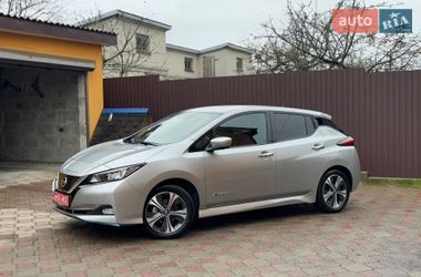 Хэтчбек Nissan Leaf 2019 в Ровно