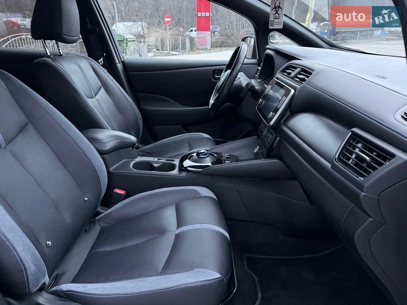 Хетчбек Nissan Leaf 2019 в Тернополі