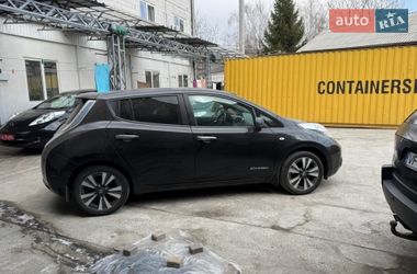 Хэтчбек Nissan Leaf 2016 в Умани