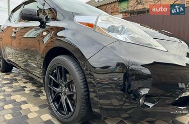Хетчбек Nissan Leaf 2012 в Кропивницькому