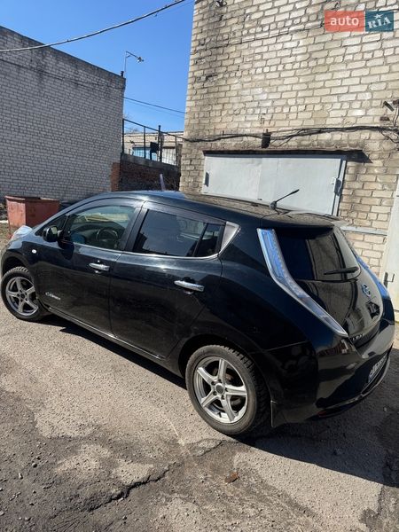 Хетчбек Nissan Leaf 2015 в Кременчуці фото 11 Хетчбек Nissan Leaf 2015 в Кременчуці