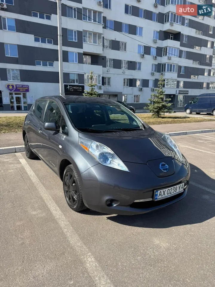 2013 Nissan Leaf - мініатюра 26