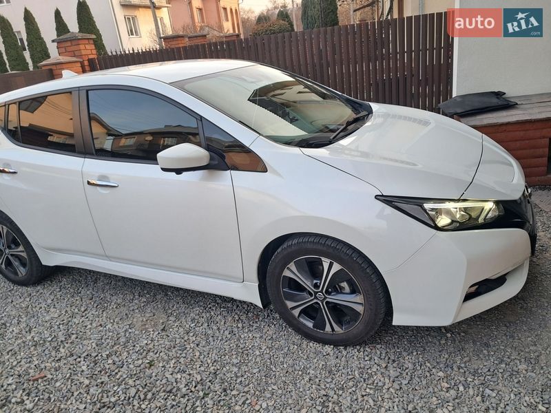 Хэтчбек Nissan Leaf 2020 в Ивано-Франковске фото 4 Хэтчбек Nissan Leaf 2020 в Ивано-Франковске