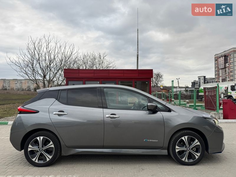 Хетчбек Nissan Leaf 2019 в Тернополі