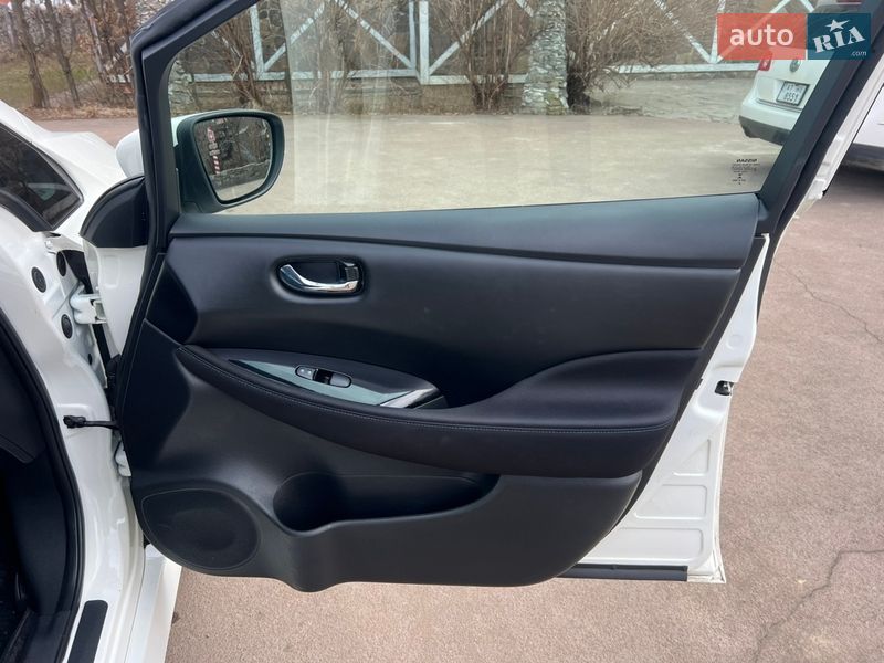 Хэтчбек Nissan Leaf 2021 в Ивано-Франковске фото 19 Хэтчбек Nissan Leaf 2021 в Ивано-Франковске