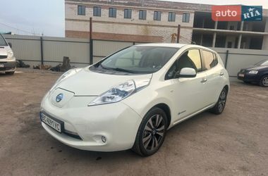 Хетчбек Nissan Leaf 2012 в Сокалі