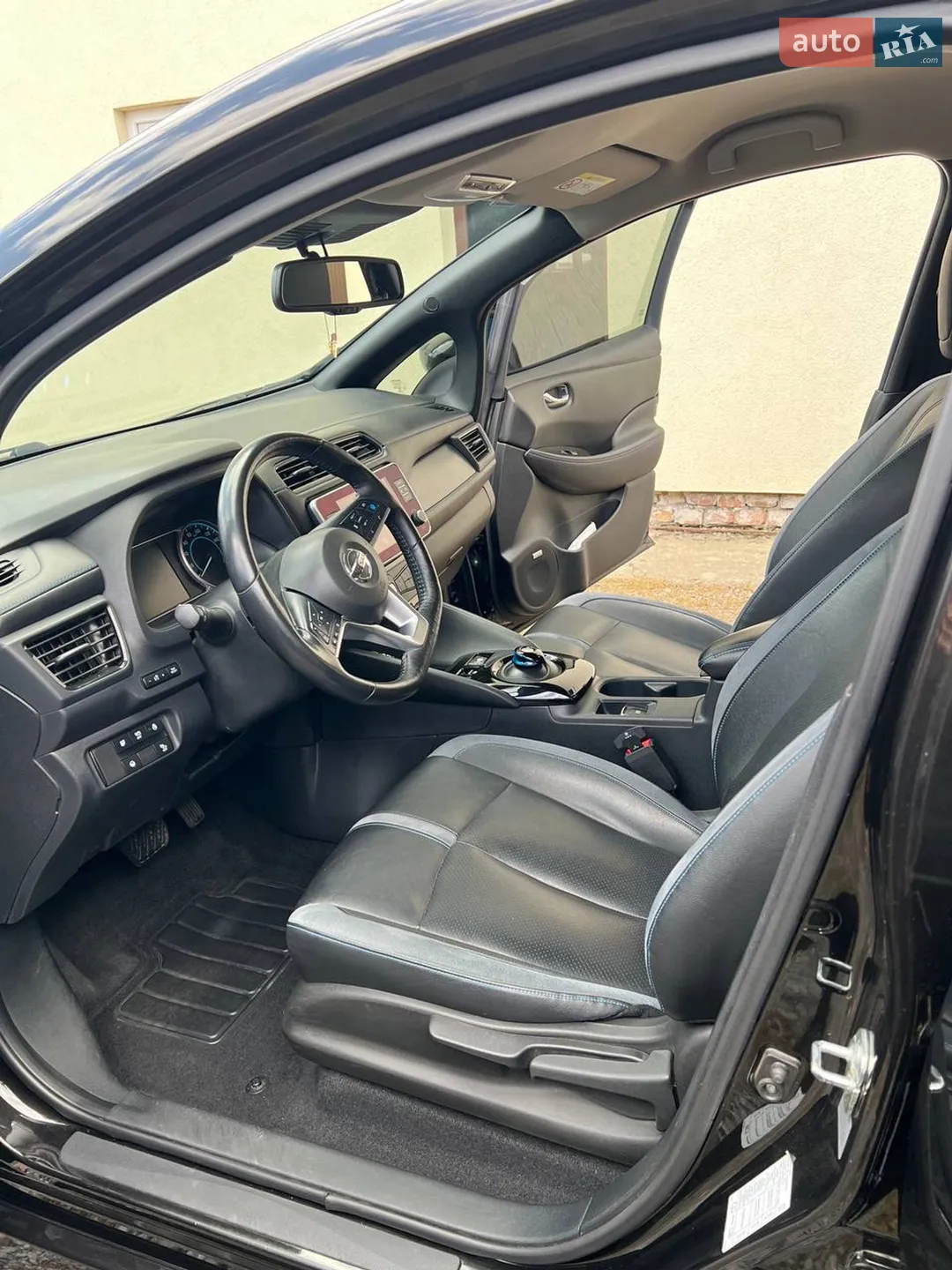 2020 Nissan Leaf - мініатюра 14