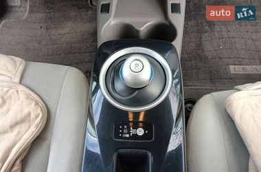 Хэтчбек Nissan Leaf 2011 в Ровно