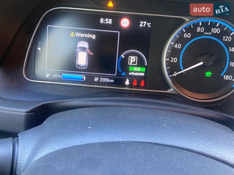 Хэтчбек Nissan Leaf 2022 в Днепре фото 3 Хэтчбек Nissan Leaf 2022 в Днепре