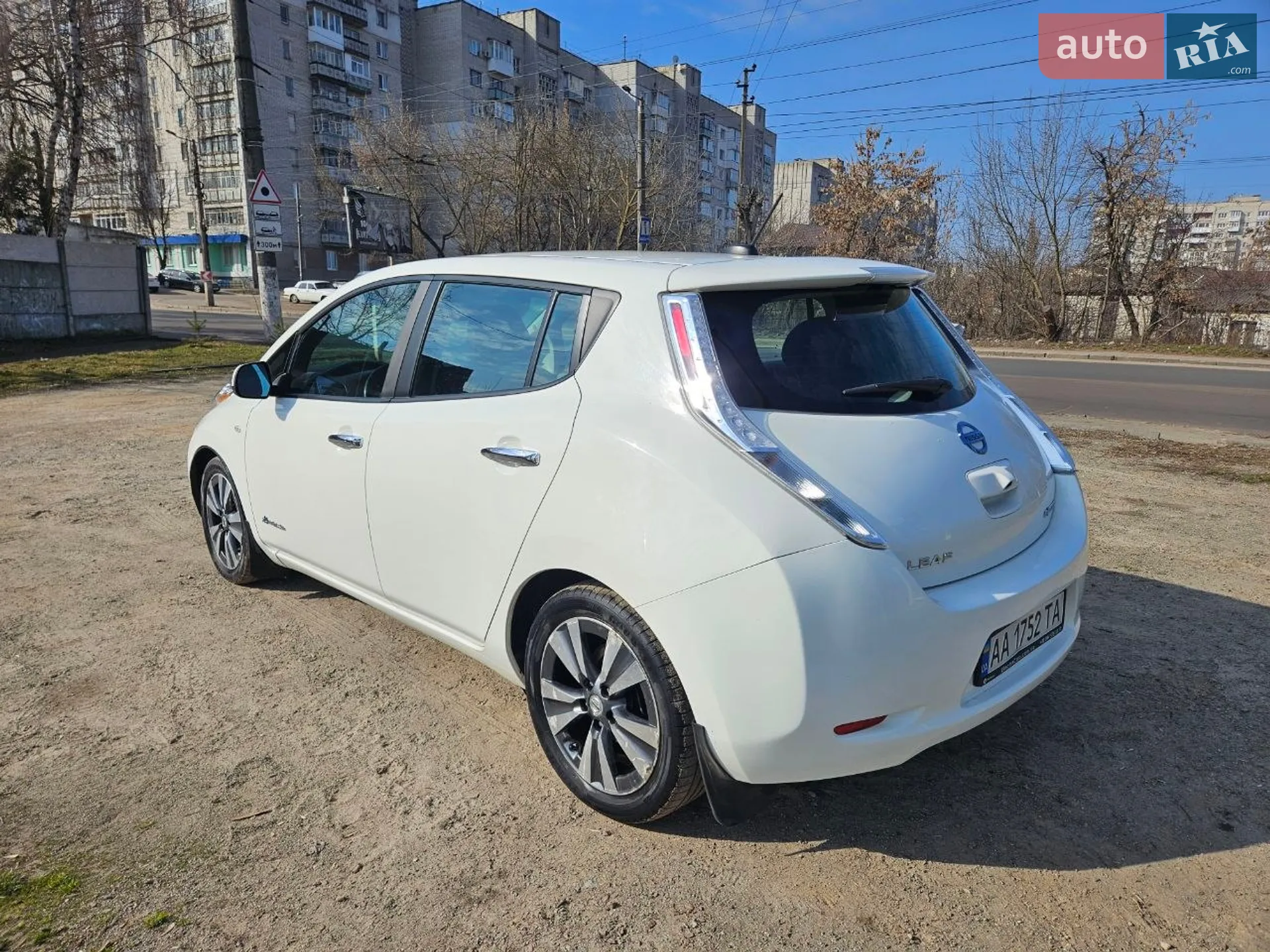 2015 Nissan Leaf - мініатюра 5