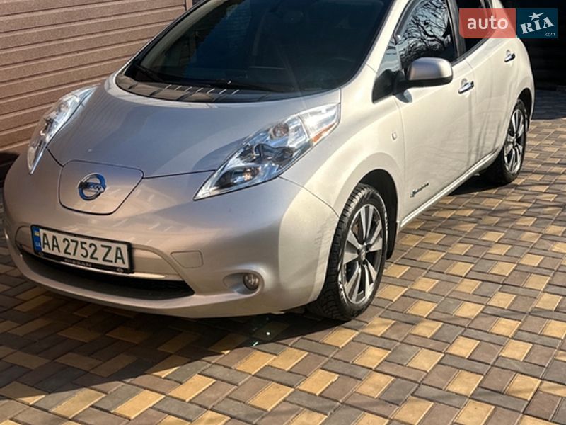 Nissan Leaf 2015