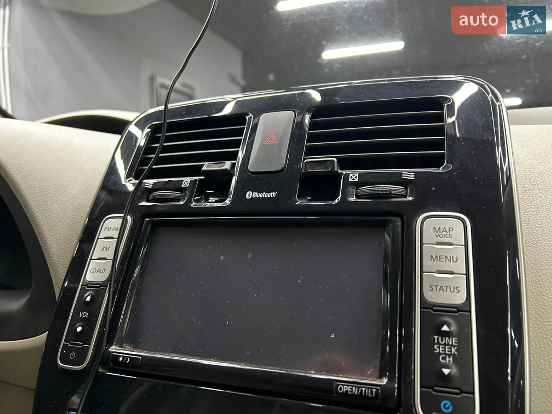 2011 Nissan Leaf - мініатюра 21