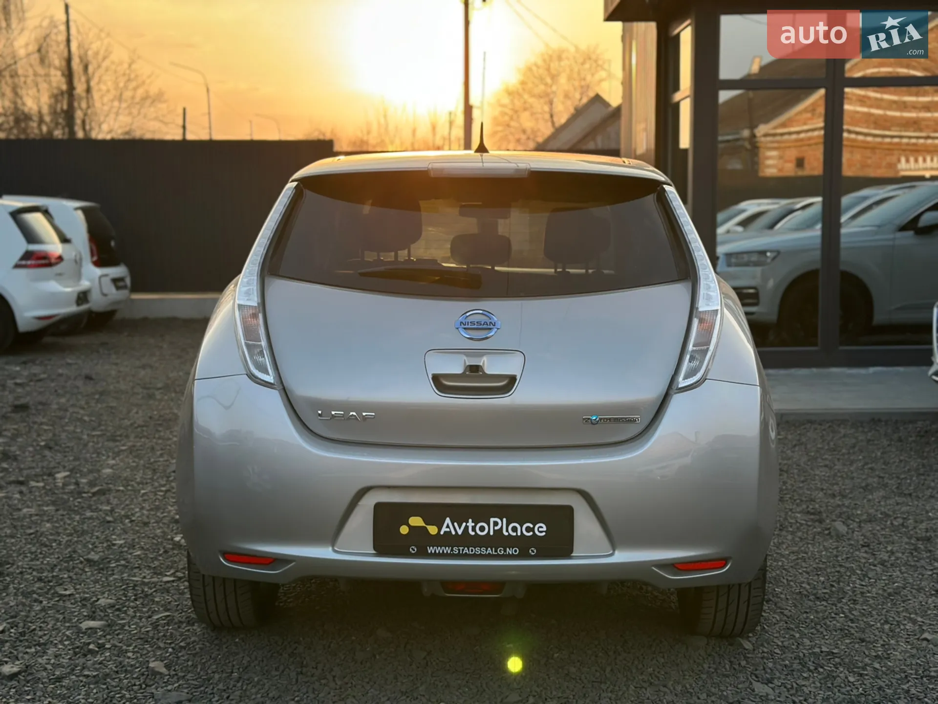 2017 Nissan Leaf - мініатюра 50