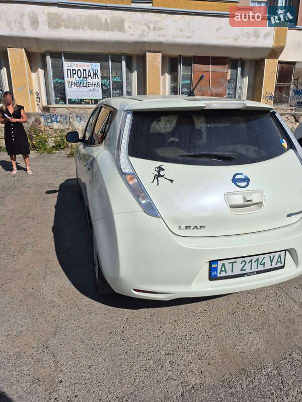 Хэтчбек Nissan Leaf 2013 в Ивано-Франковске фото 7 Хэтчбек Nissan Leaf 2013 в Ивано-Франковске