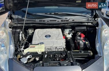 Хетчбек Nissan Leaf 2013 в Полтаві фото 22 Хетчбек Nissan Leaf 2013 в Полтаві